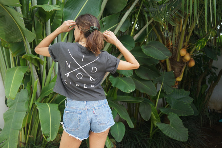 Women's Organic cotton charcoal surf board T shirt
