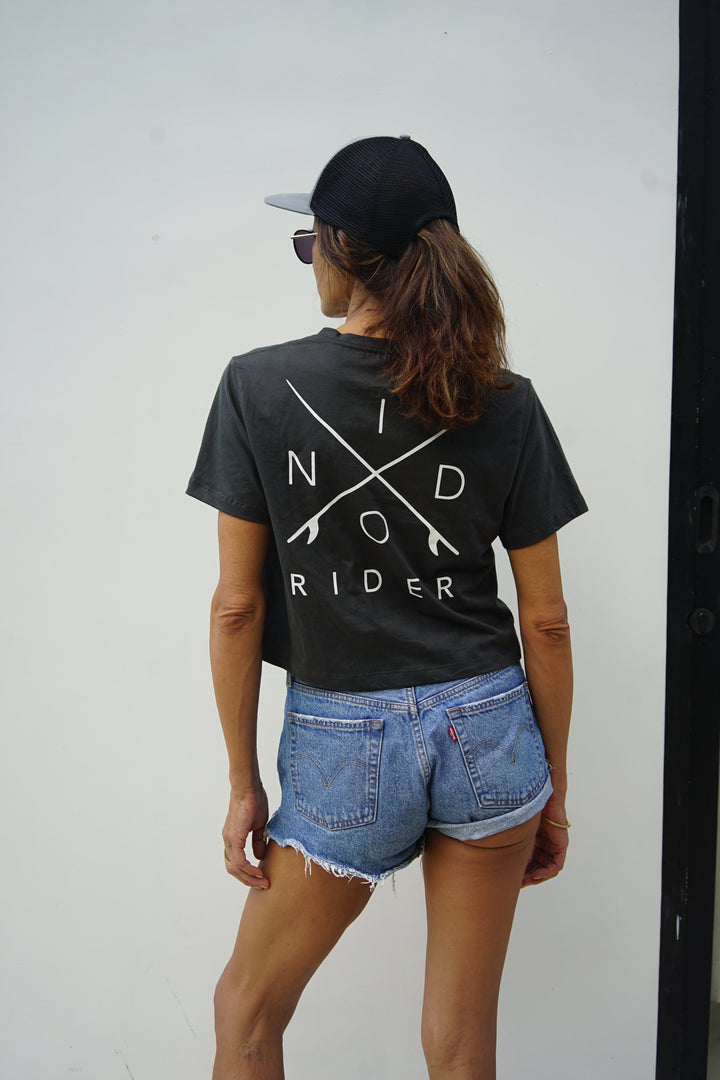 Women's Organic cotton charcoal surf board T shirt